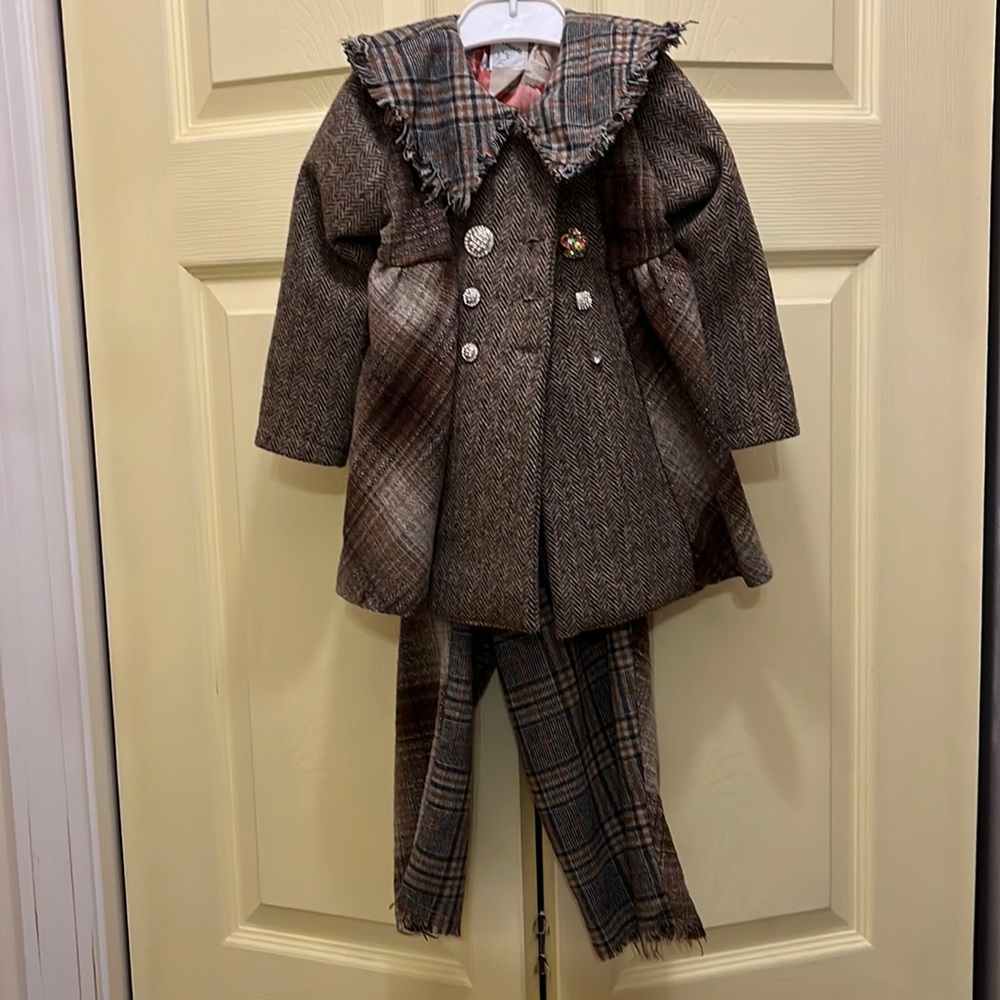 Childs 2 piece custom pant suit size 18-24 month